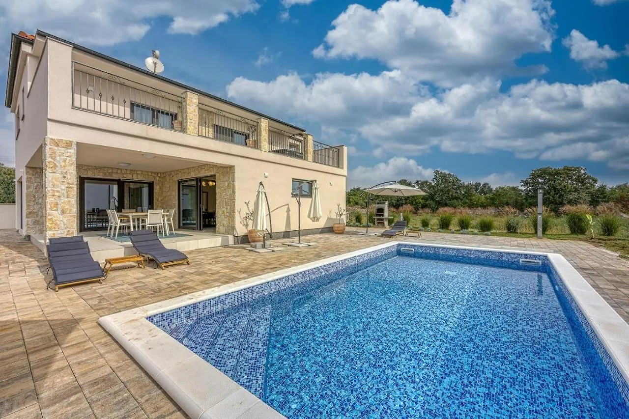 Villa Klementina With Pool And Whirlpool Krnica Croatia