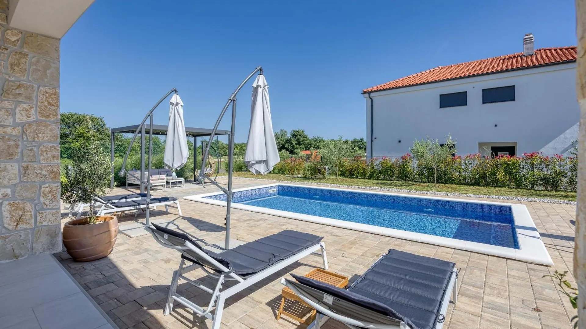 Villa Klementina With Pool And Whirlpool Krnica